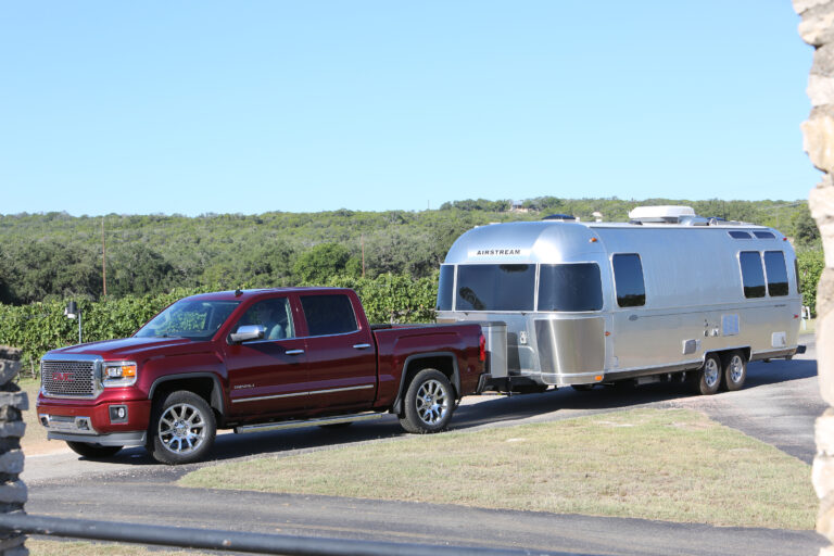 How Much Can a Gmc Sierra Tow